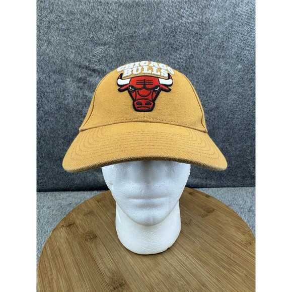 Chicago Bulls Hat Cap Adult Strap Back Tan Adjustable NBA Basketball Ultra Game - Picture 1 of 10